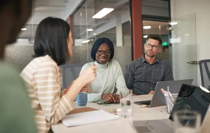 Drawing Confidence from Faith in Workplace Meetings